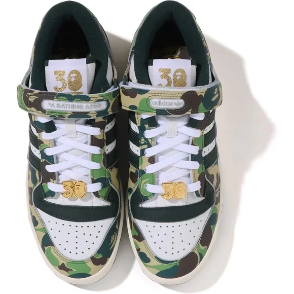 Adidas x BAPE “Forum Low 30th Anniversary” sneakers, New in Box, M11.5 - Picture 4 of 12